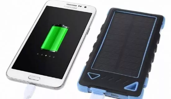powerlocus-solar-power-bank-blau1 powerlocus-solar-power-bank-blau1